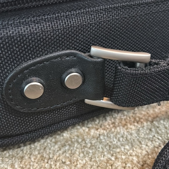 Dell Laptop Computer Case - Picture 6 of 16